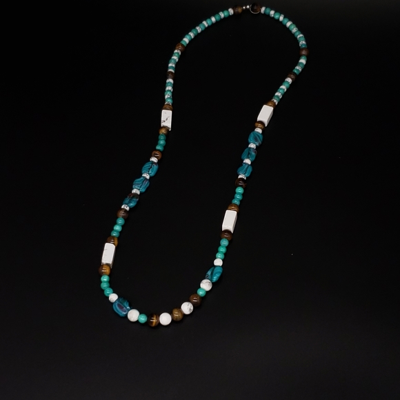 Boho Beach Style Beaded Necklace - Picture 5 of 9